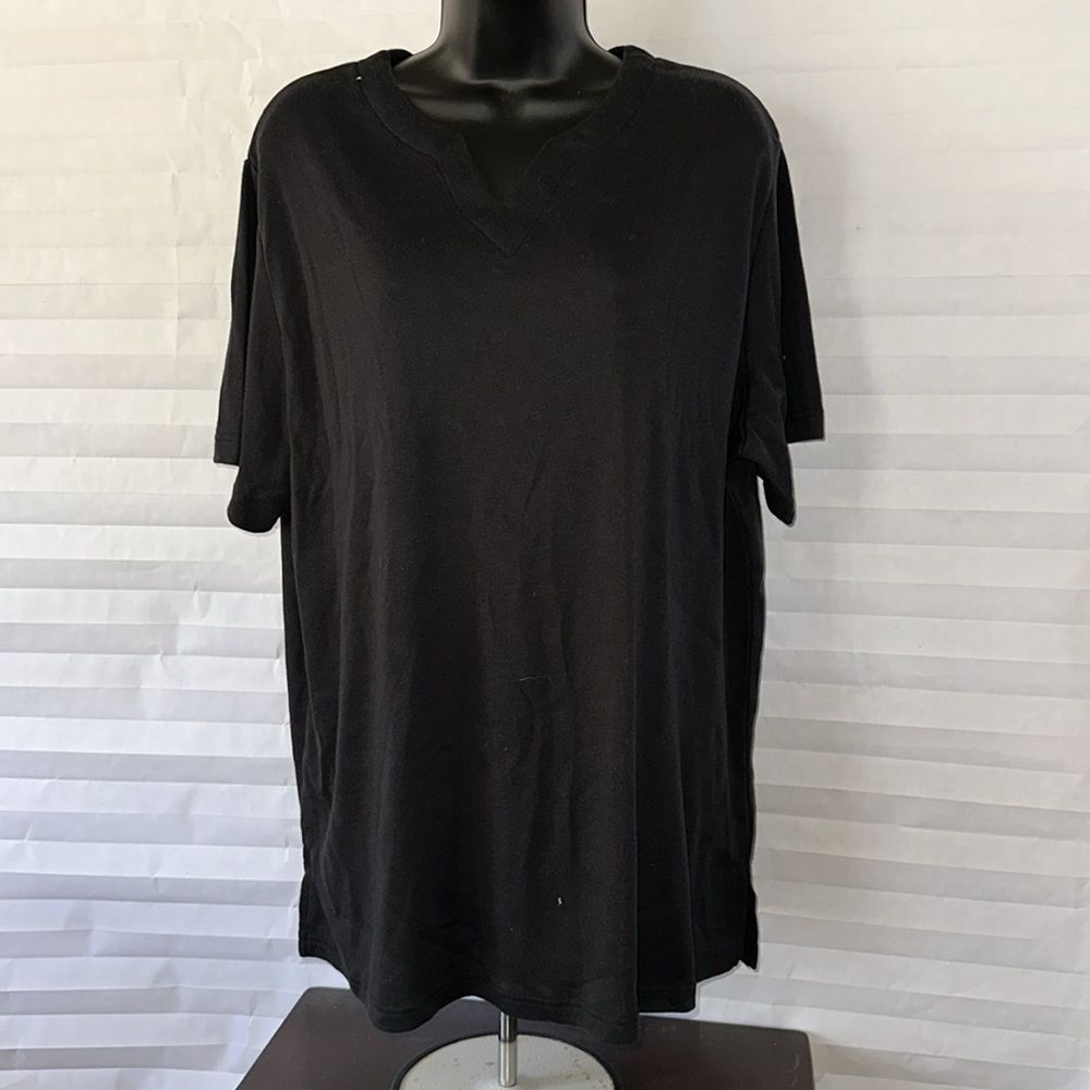 Roaman's Women's Black V-Neck Short Sleeve T-Shirt Size Large Casual Plus Tee